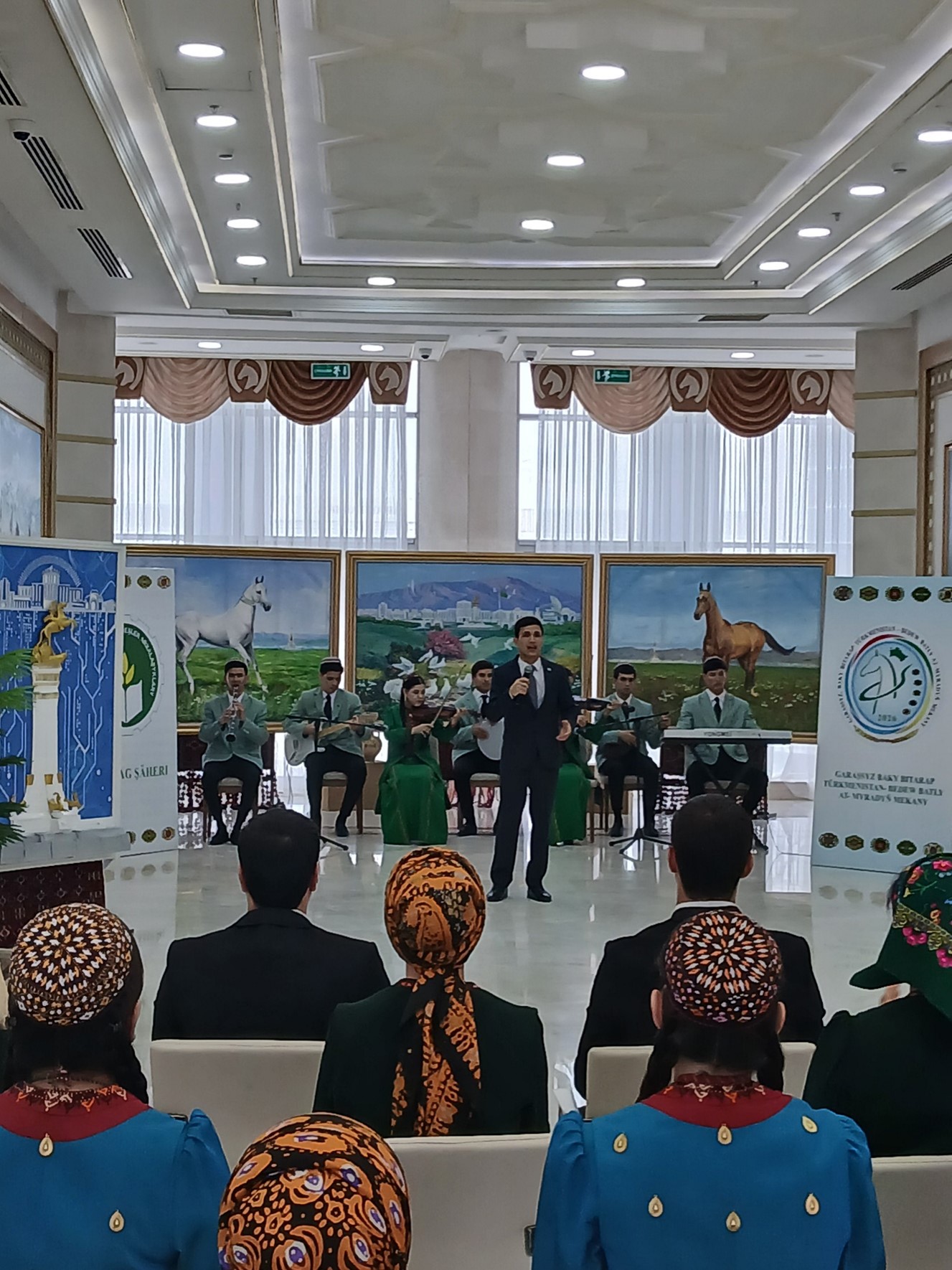 «Behişti bedewler – türkmen halkynyň milli mirasy we buýsanjy» atly aýdym-sazly çäre geçirildi